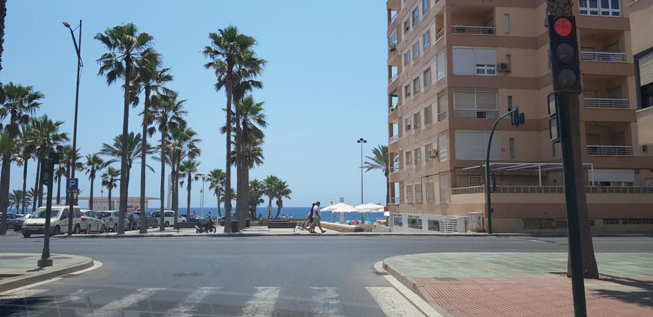 Apartmán El Rinconcito Cubano En La Playa Almería Exteriér fotografie